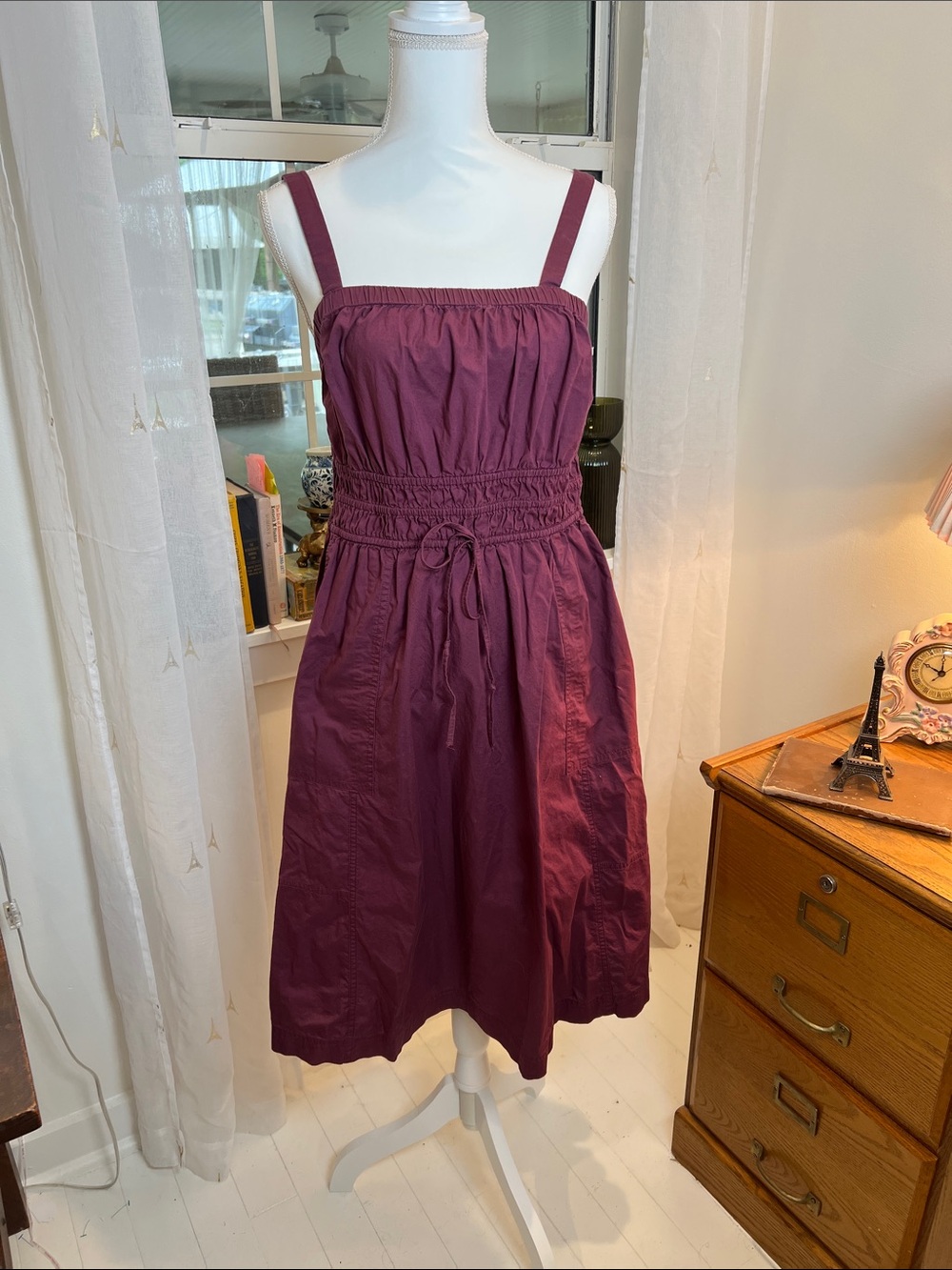 Universal Thread Sleeveless Midi Dress in Burgundy size large.